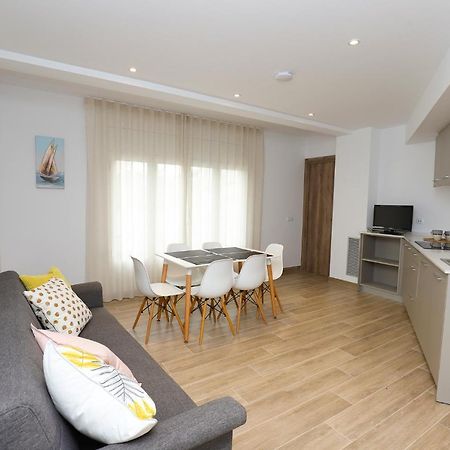COSTA DAURADA APARTAMENTS - APARTAMENTS AGNETA- Timó Cambrils Kültér fotó